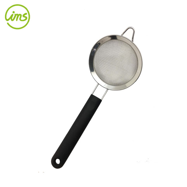 3.7" Mesh Strainer, Silicone Handle